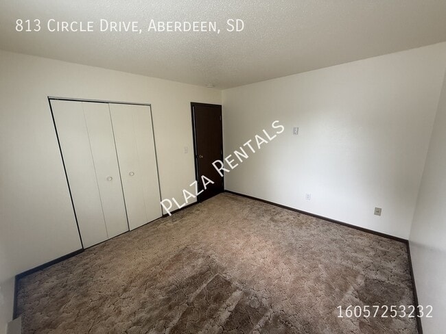 Building Photo - 1108 N 3rd St