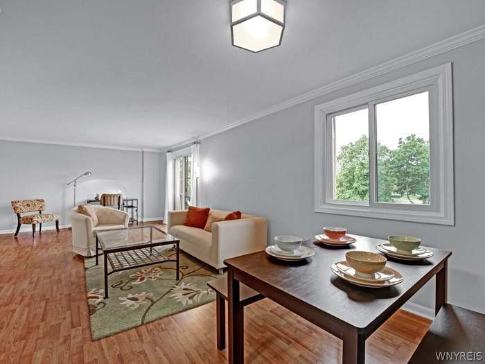 Building Photo - 205 Charter Oaks Dr