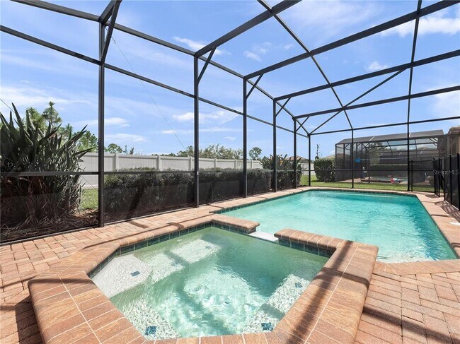 Building Photo - 8825 Rhodes St