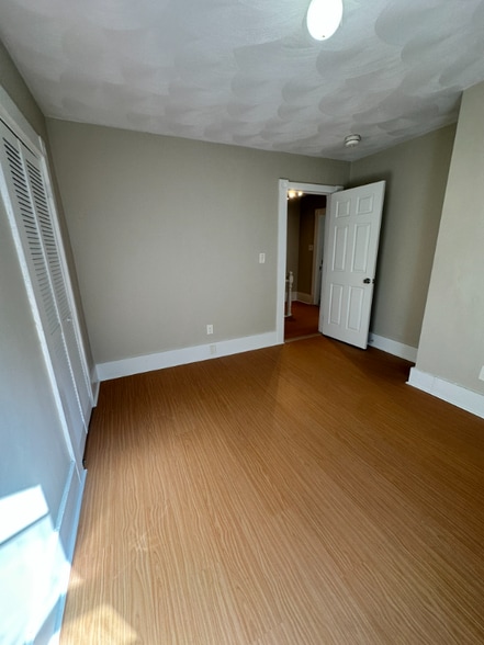 Building Photo - 22 Ashland Ave