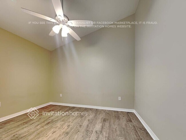 Building Photo - 1151 Sophia Blvd