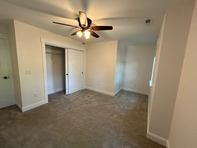 Building Photo - East AVL - 2022 Craftsman Custom Build