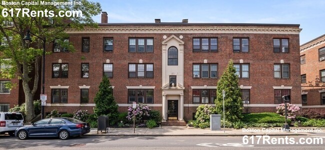 Building Photo - 1982 Commonwealth Ave