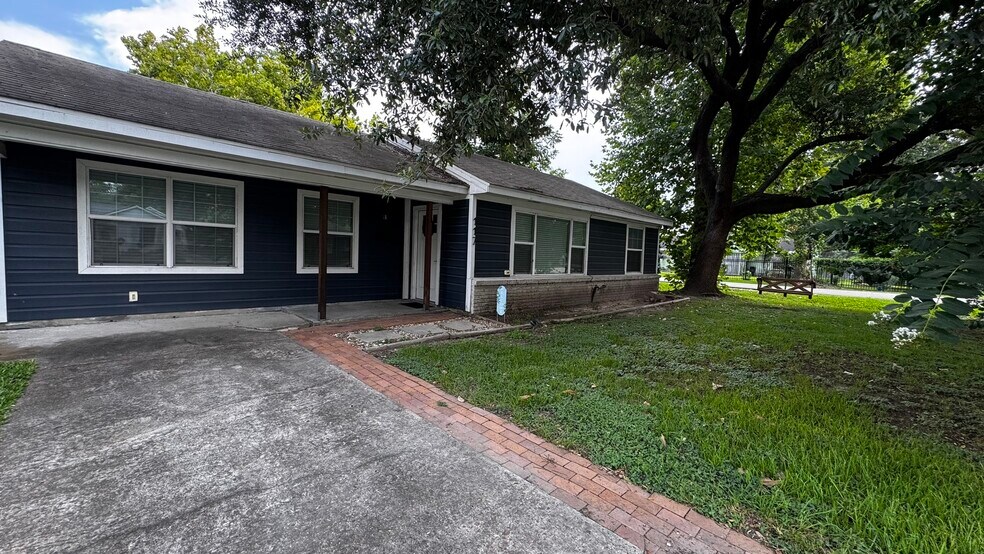 Building Photo - 117 Ben Dr