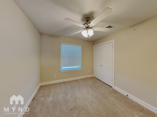 Building Photo - 8705 Bryam St