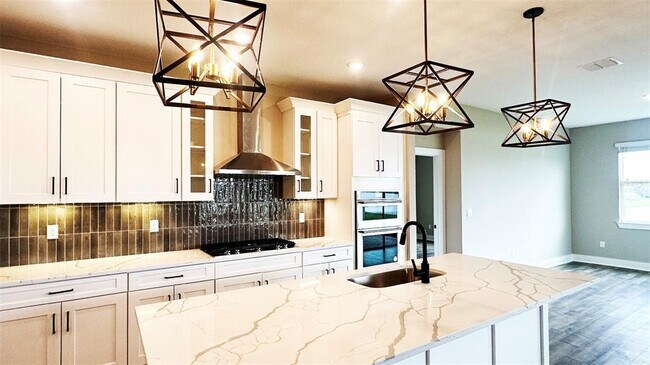 Building Photo - 3619 Savanna Palms Ct