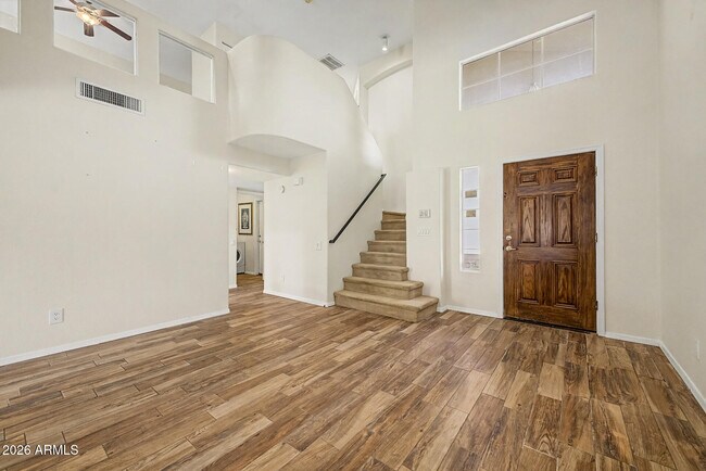 Building Photo - 2155 W Olla Ave