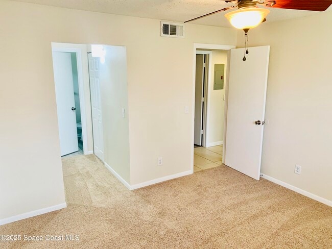 Building Photo - 1648 Sunny Brook Ln