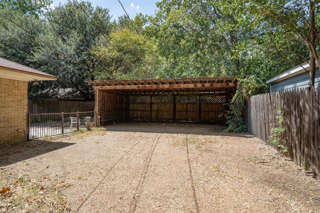 Building Photo - 6131 Reiger Ave