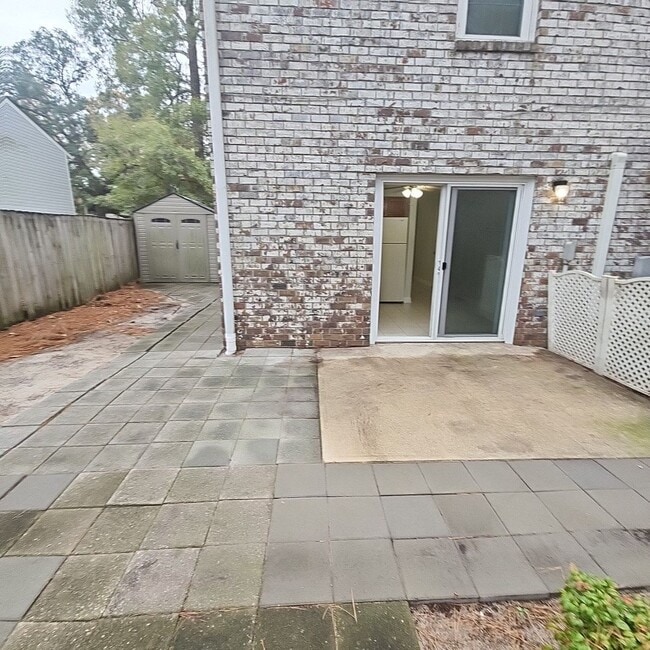 Building Photo - Surfside Beach Townhome- Long Term Rental