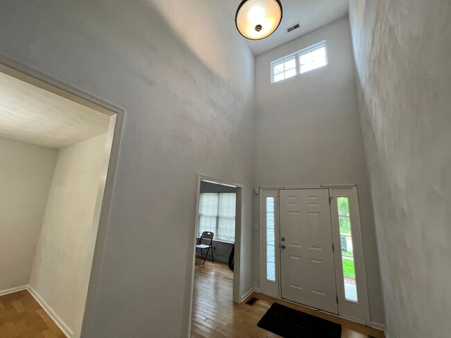 Building Photo - 4 bedroom home in Oceanview, Norfolk