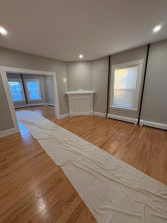 Building Photo - 11 Hatch St