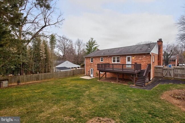 Building Photo - 1605 Mary Ellen Ct