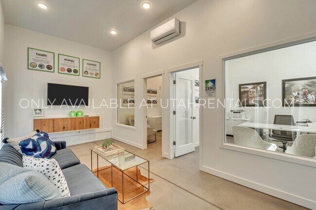 Building Photo - 3489 S 500 E