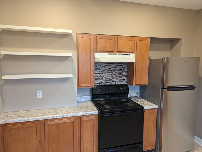 Kitchen has new refrigerator, new countertops, fairly new dishwasher (less than 5 years old) - 1042 Cameron St