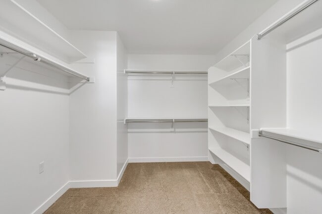 Building Photo - 1158 1740 W