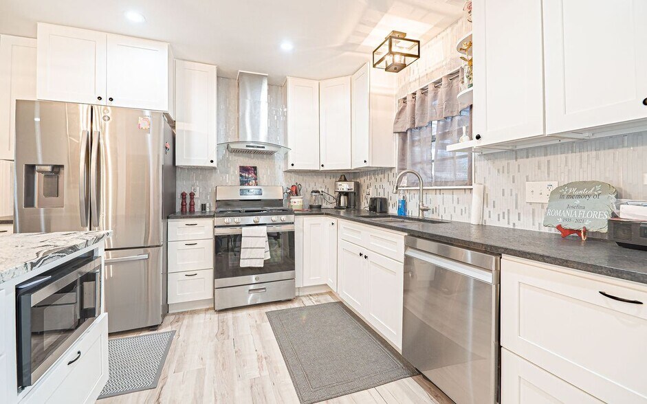 Building Photo - 418 Shannon Lee St
