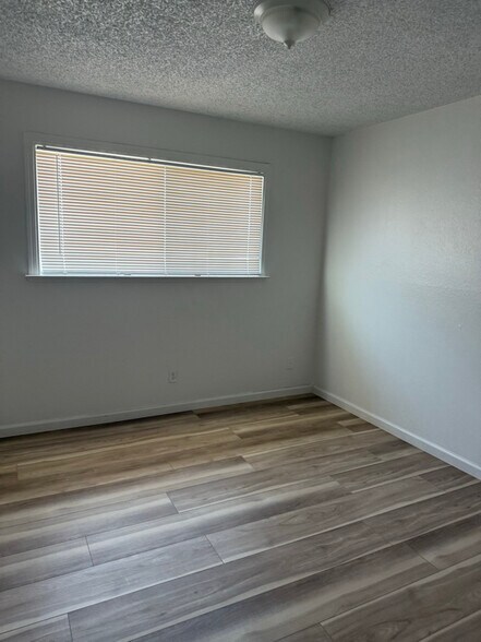 Building Photo - 1530 Edgar Ave