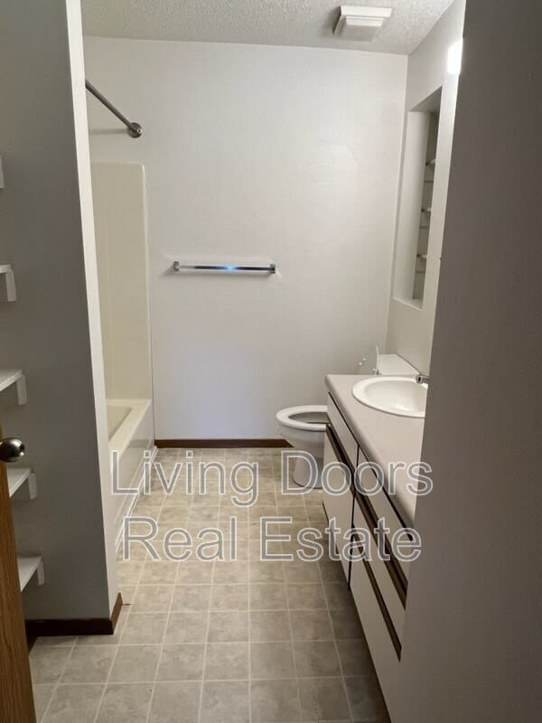 Building Photo - 603 S Washington St