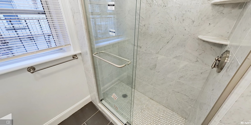 Building Photo - 30 Peterborough St