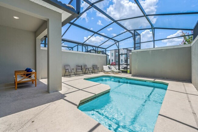 Building Photo - 4824 Dedication St