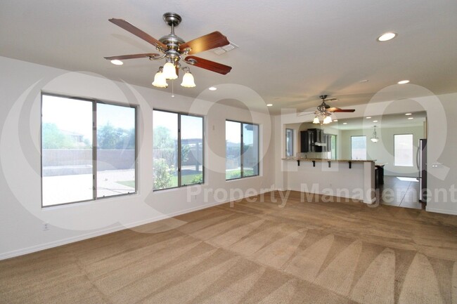 Building Photo - 3929 E Tonto Pl