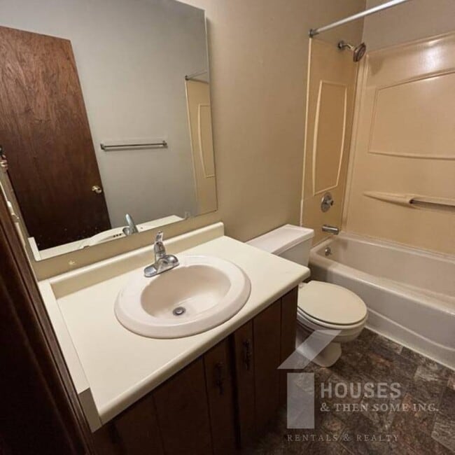 Building Photo - 120 New Prospect Church Rd