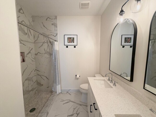 Building Photo - 358 Lake Monterey Cir