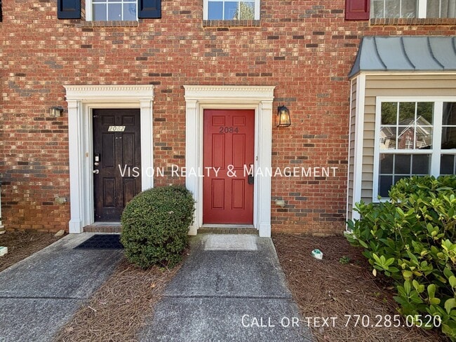 Building Photo - 2084 Manhattan Pkwy