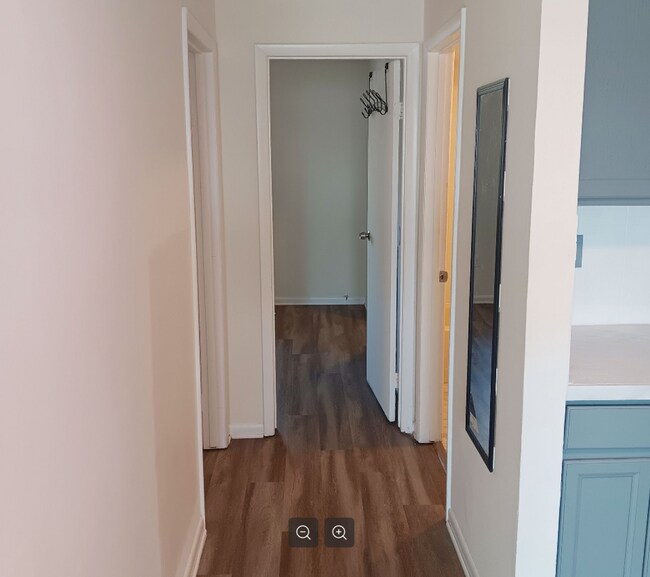 Building Photo - 5304 Jackson St