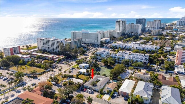 Building Photo - 3240 NE 16th St