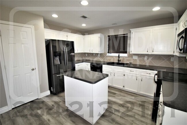 Building Photo - 2513 Jake Dr