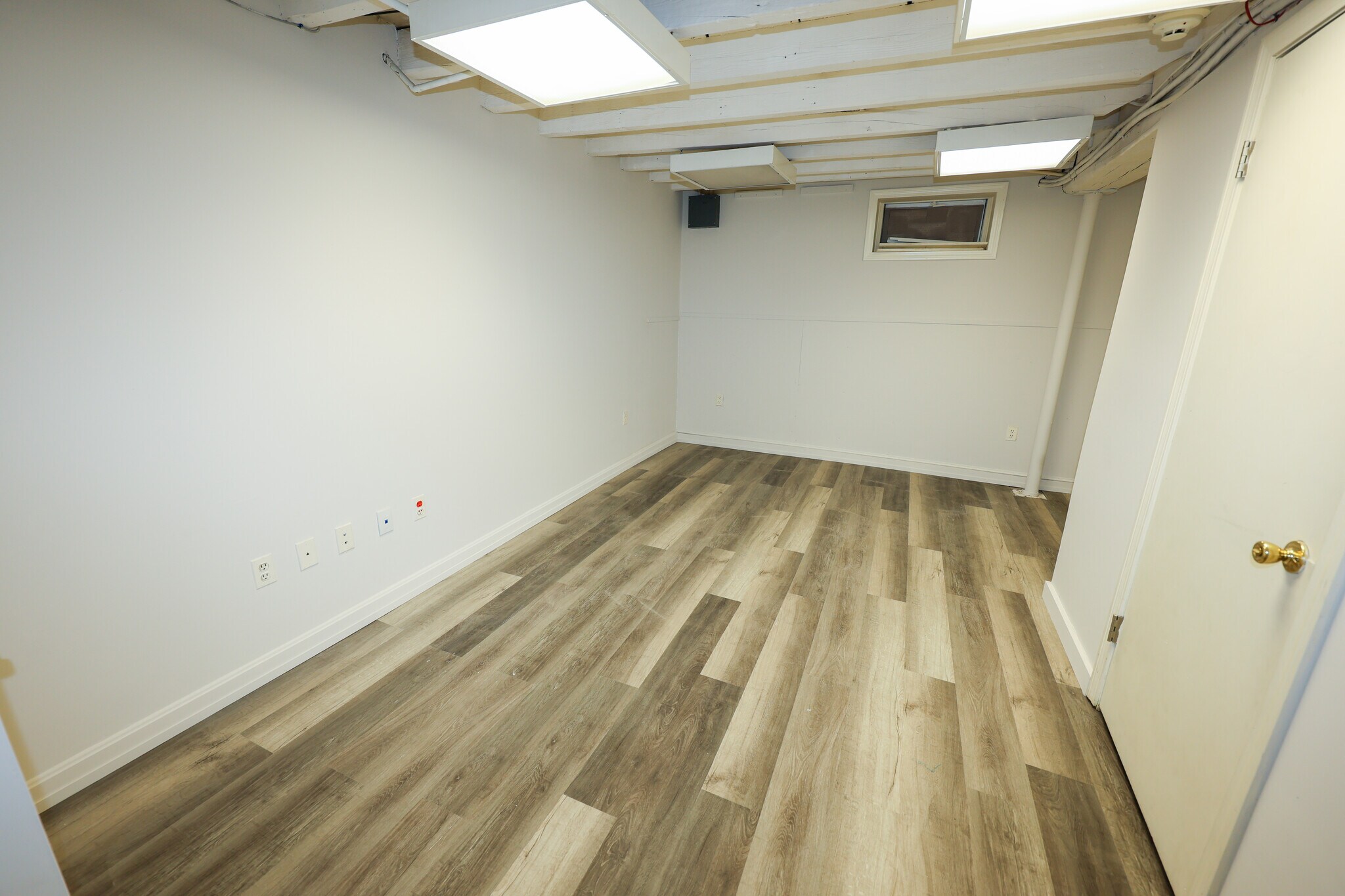 Building Photo - 1024 Chestnut St