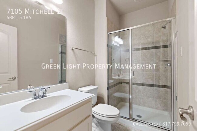 Building Photo - 7105 Mitchell Ct