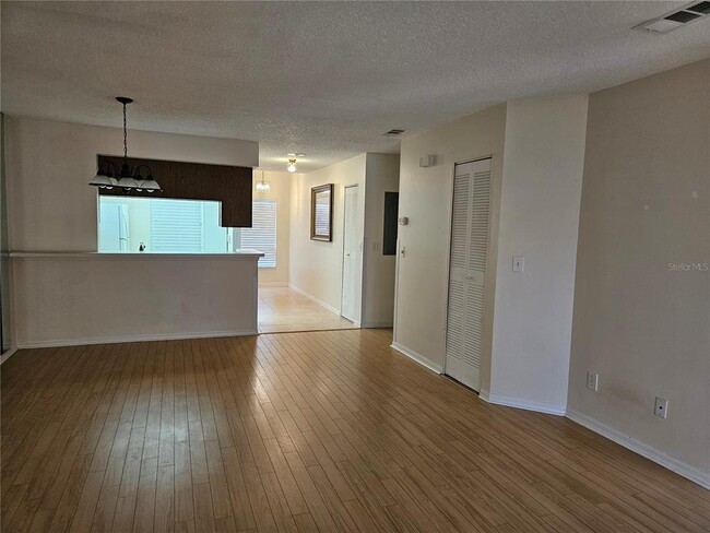 Building Photo - 316 Kelsey Way