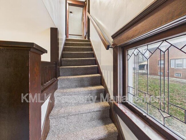 Building Photo - 1159 Carey Ave