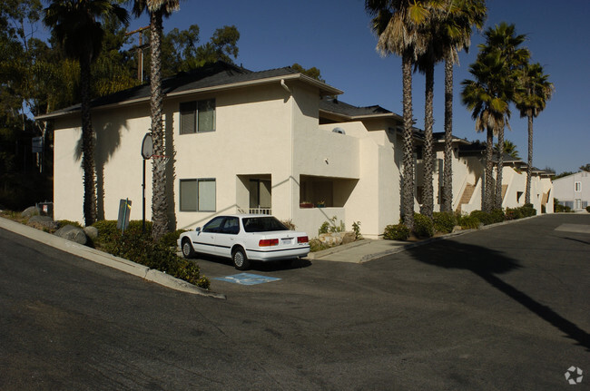 Building Photo - Westbrook Apartments