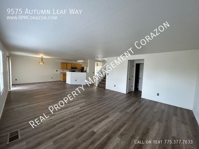 Building Photo - 9575 Autumn Leaf Way