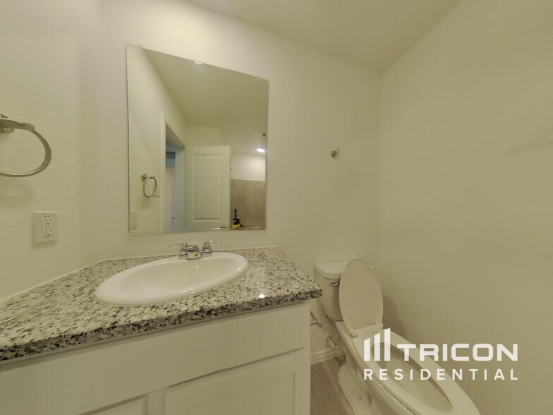 Building Photo - 11826 Hermosa Ln