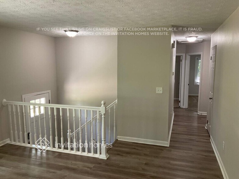Building Photo - 1537 Spruce Ridge Ct