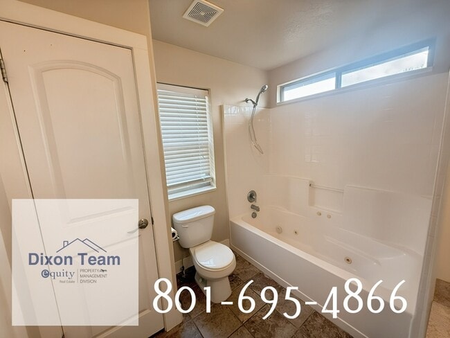 Building Photo - 625 Quinn Ct