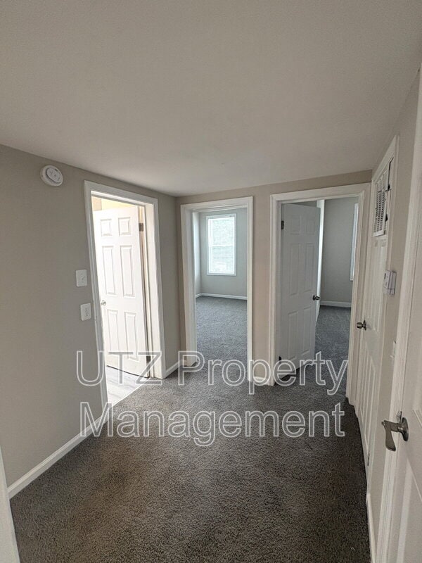 Building Photo - 2213 Belair Rd