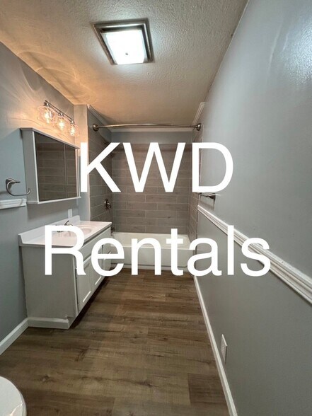 Building Photo - 129 Green Acre Dr