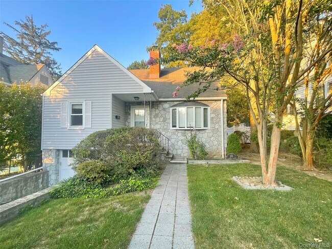 Primary Photo - 39 Wright Pl