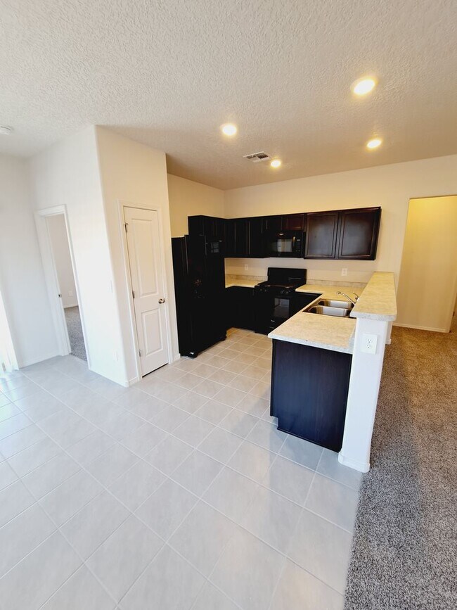 Building Photo - 761 Desert Senna Ave SW