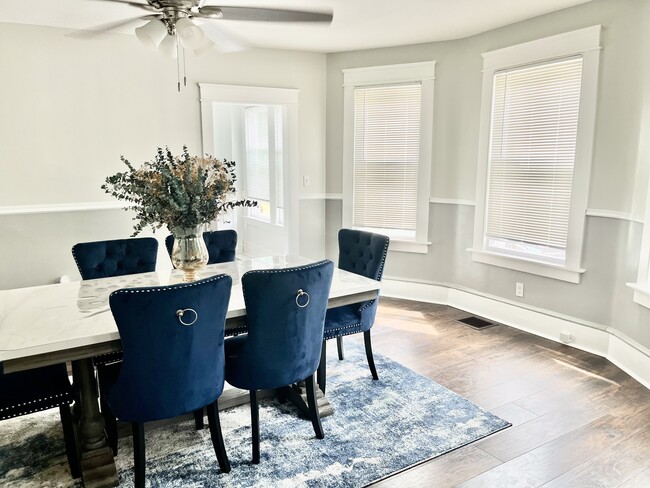 Dining room - 92 View St