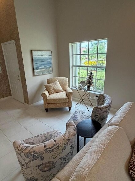 Building Photo - 9391 Bridgeport Dr