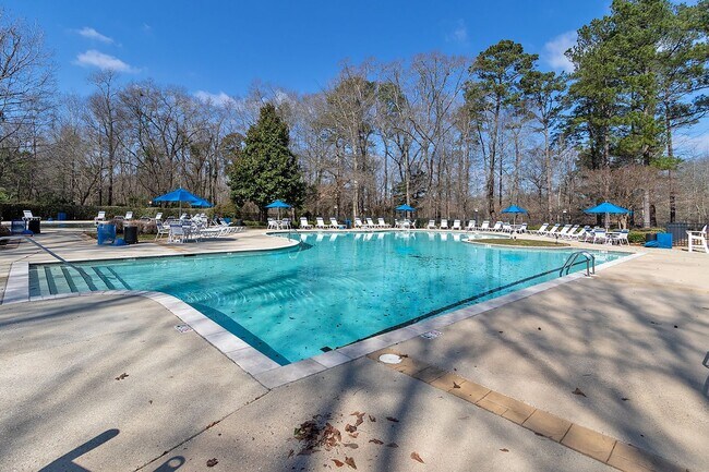 Building Photo - Available 6/01/26 in Woodland Creek