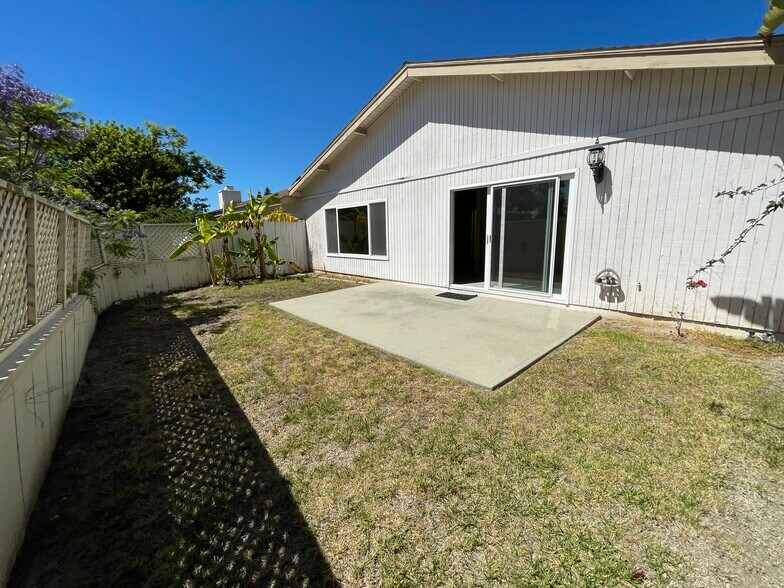 Building Photo - 2802 Cazadero Dr