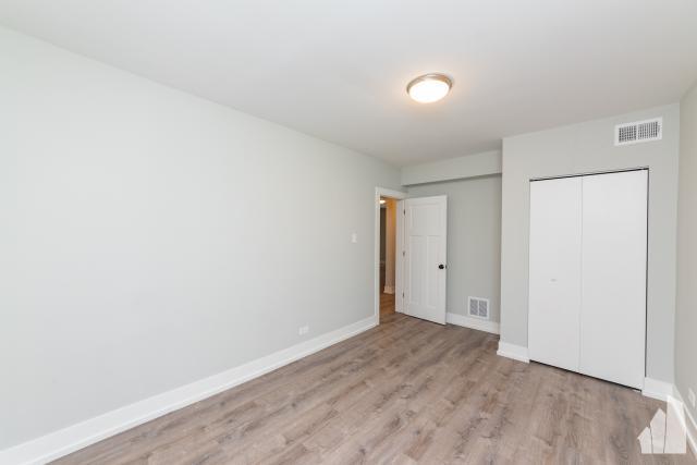 Building Photo - 1 bedroom in Evanston IL 60202